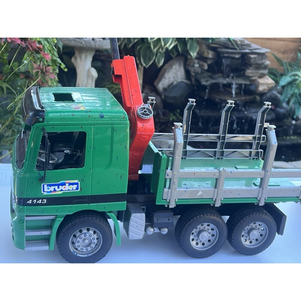 vintage 2001 Bruder Mercedes-Benz Actros Timber/Logging Truck (Model 4143